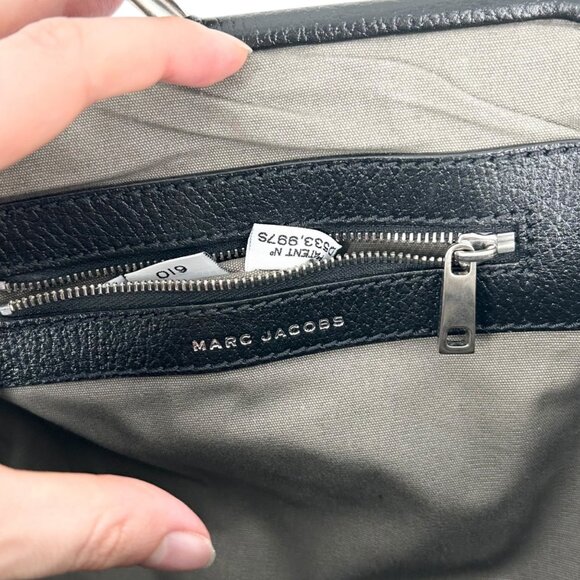 Marc Jacobs Stam Black Patent Leather Quilted Handbag - Picture 9 of 13